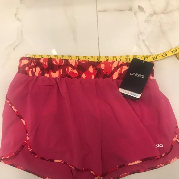 ASICS Women’s Shorts Size M Pink/ Multicolor - Picture 5 of 16